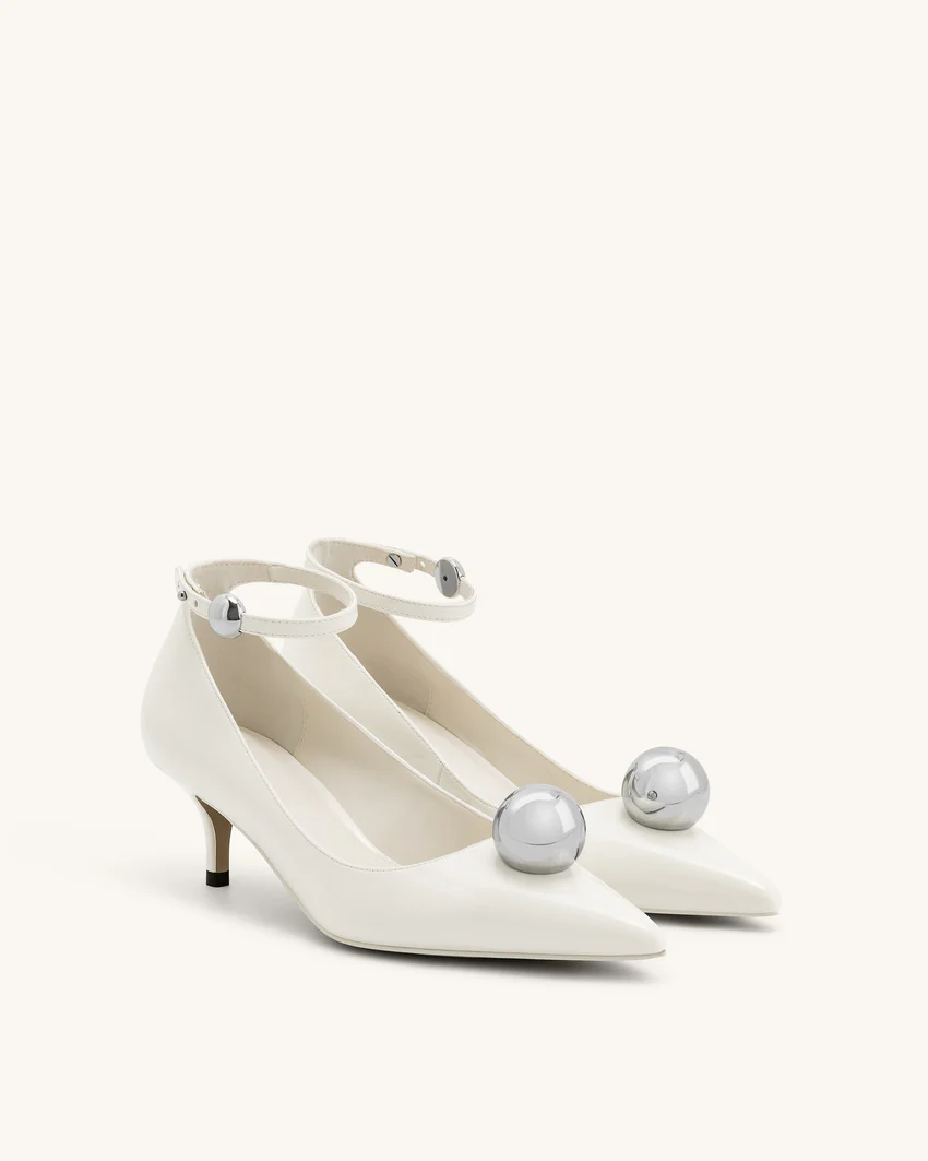 Jewel Buckle Kitten Heels Pumps - White